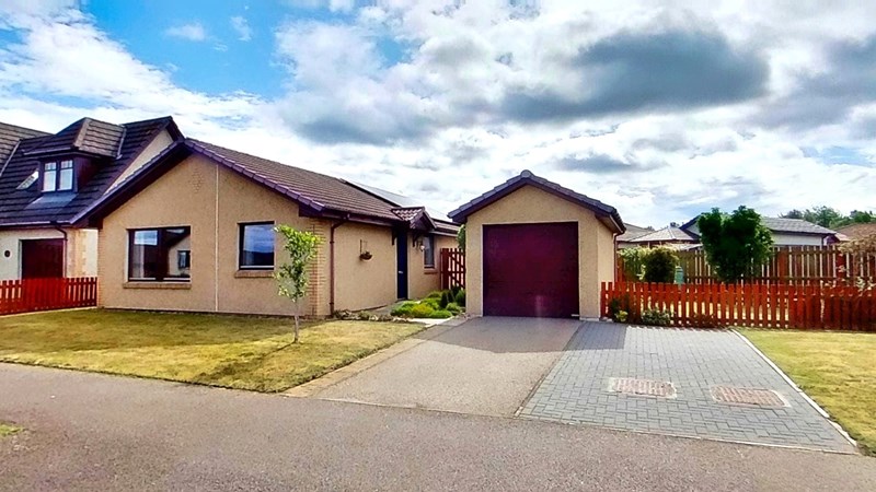 50 Sutors Park, Nairn, Nairn District, IV12 5BQ
