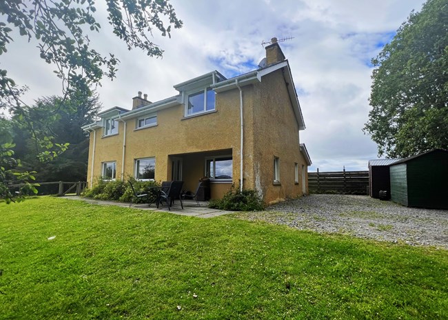 Braeval, Daviot, Inverness IV2 5XQ