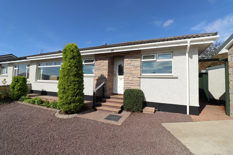 45 Leachkin Avenue Inverness Scorguie IV3 8LH