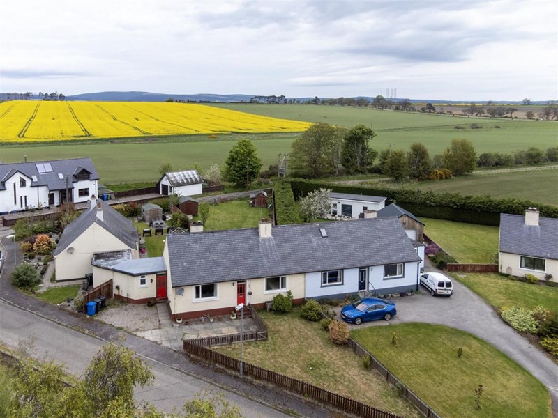 Taigh Sona, 2 Newhall, Balblair, Ross & Cromarty, IV7 8LZ