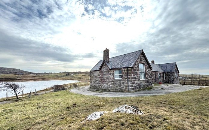 Former Stoer Primary School, Stoer, Lairg, Sutherland, IV27 4JE