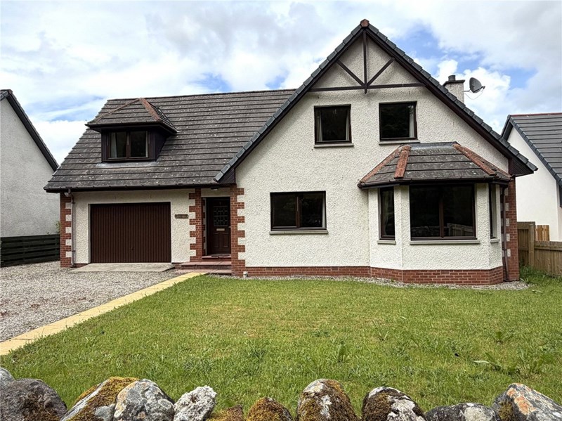 Glengrove, 5 Kilmore Road, Drumnadrochit, Inverness Rural, IV63 6TS