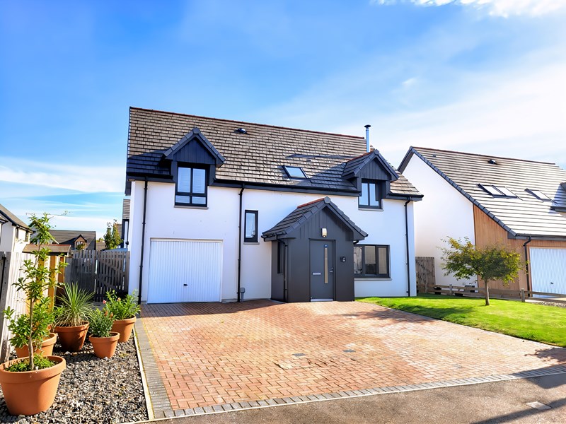 8 Ness Street, Nairn, Nairn District, IV12 5GP