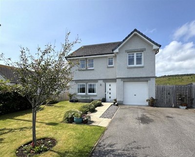 6 Dolphin Drive, Fortrose