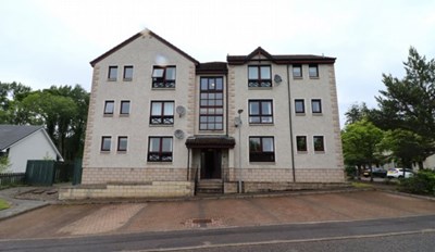 16 Tulloch Square, Dingwall