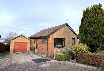 10  Burn Brae Avenue, Inverness