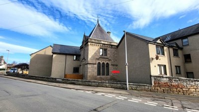 3 Tower Court, Church Street Nairn