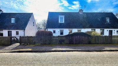 6 Shore Road, Garguston Muir of Ord