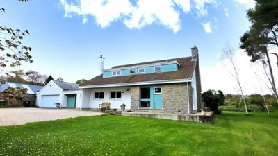Shingle Sound, 62A Seabank Road, Nairn